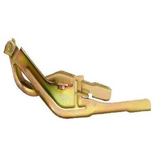 لولای کاپوت ساینا اخوت (چپ)