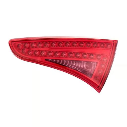 چراغ خطر عقب لیفان X50 روی درب صندوق Unico راست