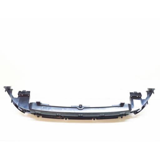 چراغ رابط بین چراغ های جلو گی ام سی Genuine Parts J7