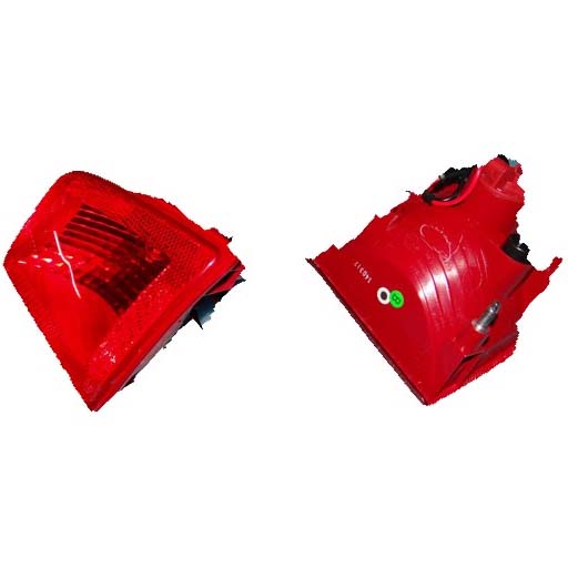 مه شکن عقب ام وی ام X33S (راست)