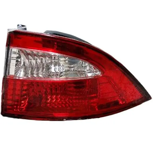 چراغ عقب روی گلگیر سمند lx مادپارت (راست) کد 1914