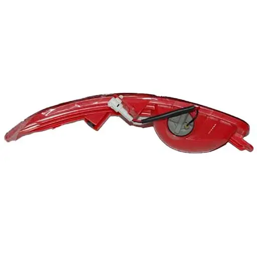 مه شکن عقب ام وی ام 315 هاچبک قدیم شرکتی (چپ)