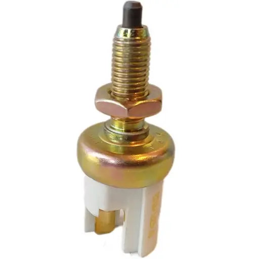 سوییچ پدال ترمز ساینا سایپا یدک فشنگی چهار پین سر سفید