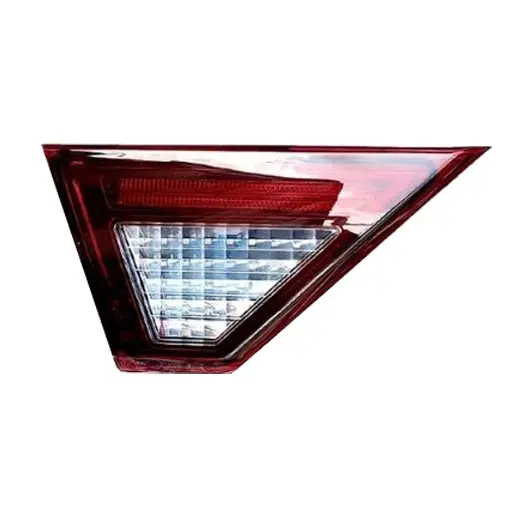 چراغ خطر روی صندوق عقب شاهین كروز (چپ)