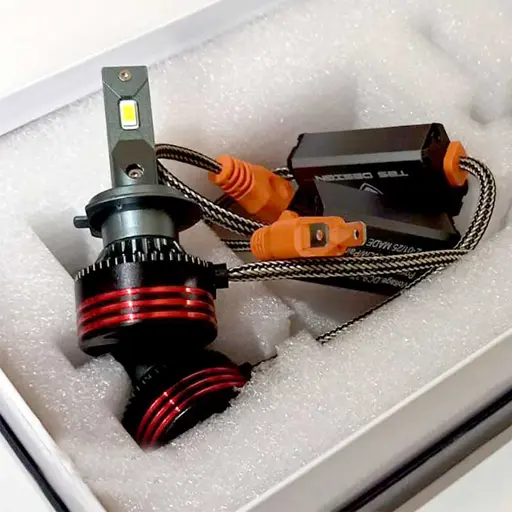 لامپ هدلایت پژو 206 توبیز اورجینال مدل M8 Pro Max مناسب نور پایین و نور بالا 2 عددی