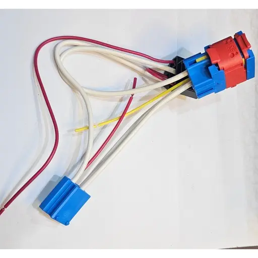 سوکت فابریک 206 جهت نصب ردیاب